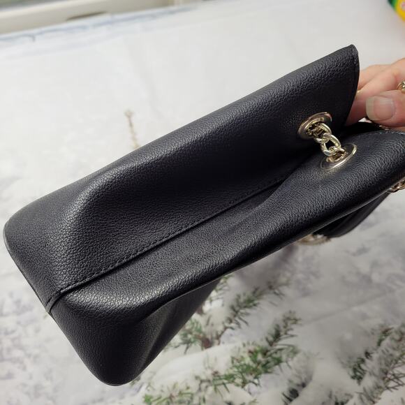 Love Moschino Black Heart Love Script Tote with Chain - Picture 6 of 16